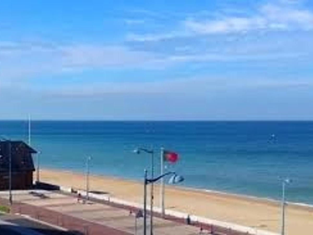 Appartement En Front De Mer A Villers-Sur-Mer Face Au Casino, 2P Tout Equipe Avec Parking Privatif - Fr-1-712-14 Eksteriør bilde